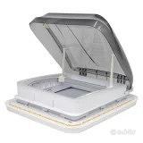 Oblo' 40x40 Extravent bianco con oscurante e zanza