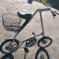 Bici Strida, richiudibile, molto particolare