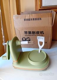 Attrezzo a manovella per sbucciare le mele nuovo