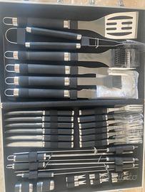 Set accessori barbecue