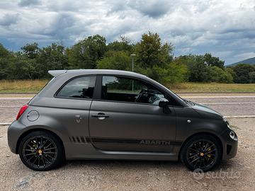 Abarth 595 Competizione