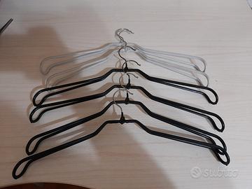 Set di 5 Grucce attaccapanni antiscivolo in metall