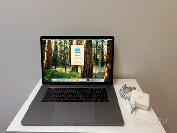 MacBook Pro 15” i9 512GB SSD Garanzia Apple