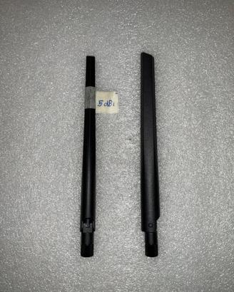 Coppia di antenne ASUS 2.4 GHz 5 dBi RP-SMA male