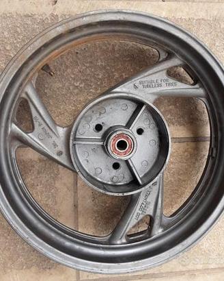 Cerchio posteriore yamaha tdm 850 anno 1994