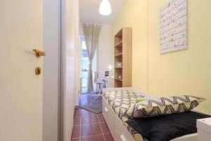 Stanza in appartamento di 133 m² a Roma