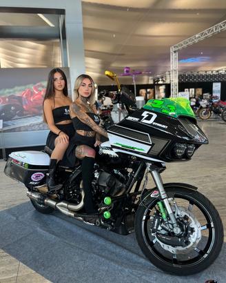 Harley-davidson CVO Road Glide 113 R motore 18000k