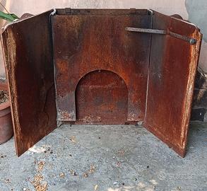 caminetto prefabbricato in ghisa