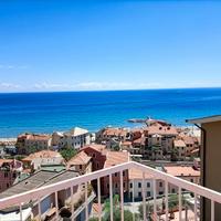 Grande appartamento prima collina