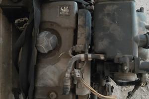 Motore Peugeot 1.4 benzina 