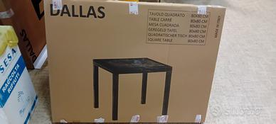 Tavolo in plastica 