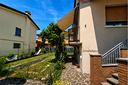 casa-singola-con-giardino-ristrutturata-parzialmen