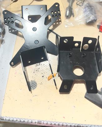 Porta targa ktm 690 smc 2019-2025