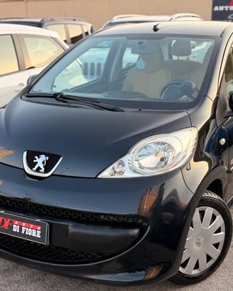 Peugeot 107 1.0 Sweet Years 2Tronic 80.000km