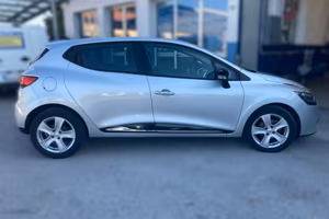 Renault Clio 0.9 TCe 12V 90CV Start&Stop 5 porte E