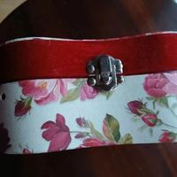 portagioie a forma di cuore 