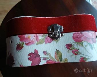 portagioie a forma di cuore 