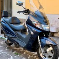 Suzuki Burgman 250