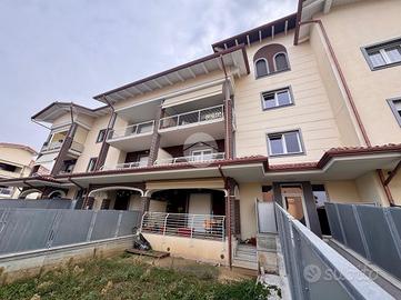 2 LOCALI A LEINÌ