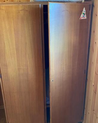 Armadio a 2 ante in legno massello