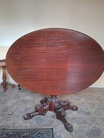 Tavolo ovale stile classico con piano ribaltabile