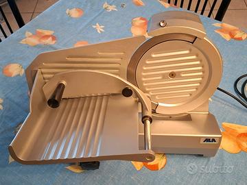 Affettatrice da tavolo