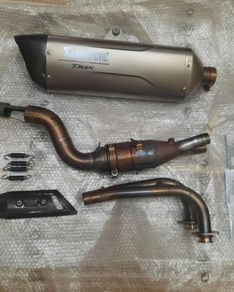 Scarico akrapovic tmax 560