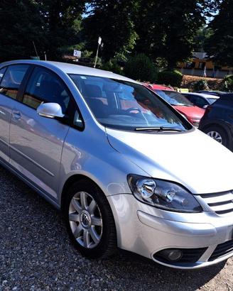 VOLKSWAGEN - Golf Plus - 2.0 16V TDI DSG Sportline