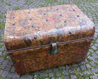 Baule in Ferro Decoupage Vintage