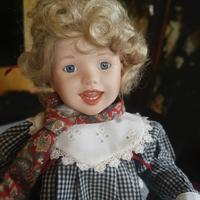 bambola porcellana Aston Drake "Peanut" 