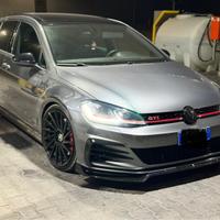 Volkswagen Golf 7.5 GTI