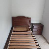 si vende letto singolo in noce nazionale