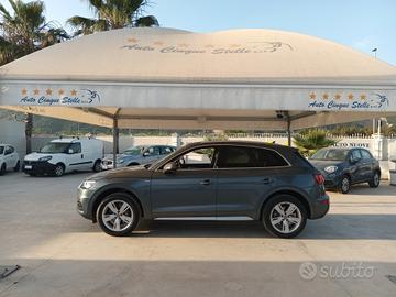 AUDI Q5 S.LINE CON TETTO APRIBIL. DISEL 2.O C.V 19