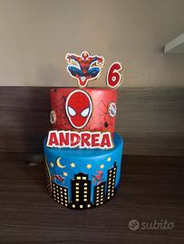 torta scenografica Spiderman 