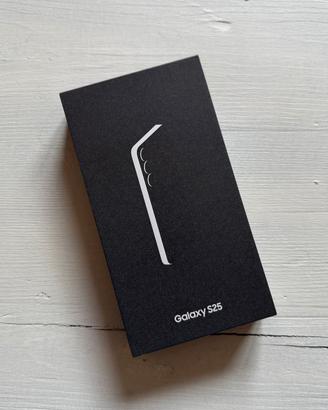 Samsung galaxy s25  512GB