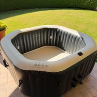 Piscina idromassaggio gonfiabile