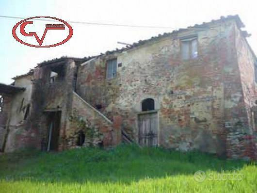 Rustico / Casale di 600 m² con più di 5 locali a S - Vista 3