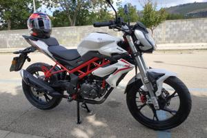 Benelli bn 125 bianca 2019