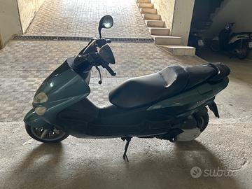 Yamaha Majesty 125 - 2001