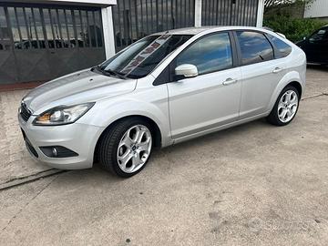 FORD FOCUS 1.6 DIESEL 12/2009