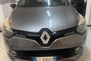 Clio 1.2 75CV GPL CASA MADRE