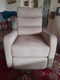 poltrona reclinabile manuale