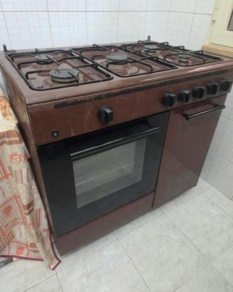 Cucina a 5 fuochi