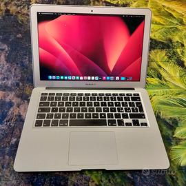 MACBOOK AIR 13” 2014 i5.SSD 256\Ram 8gb,os Ventura