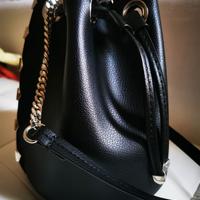 Borsa Zara, modello secchiello, nera