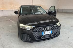 Audi A1 SPB 30 TFSI S tronic Identity Black