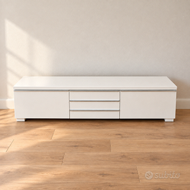 Mobile TV Ikea per salotto