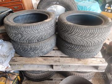 Pneumatici 225/50 r17 4 stagioni