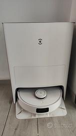 Robot lava e  aspirapolvere