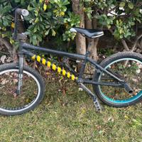 Bicicletta BMX